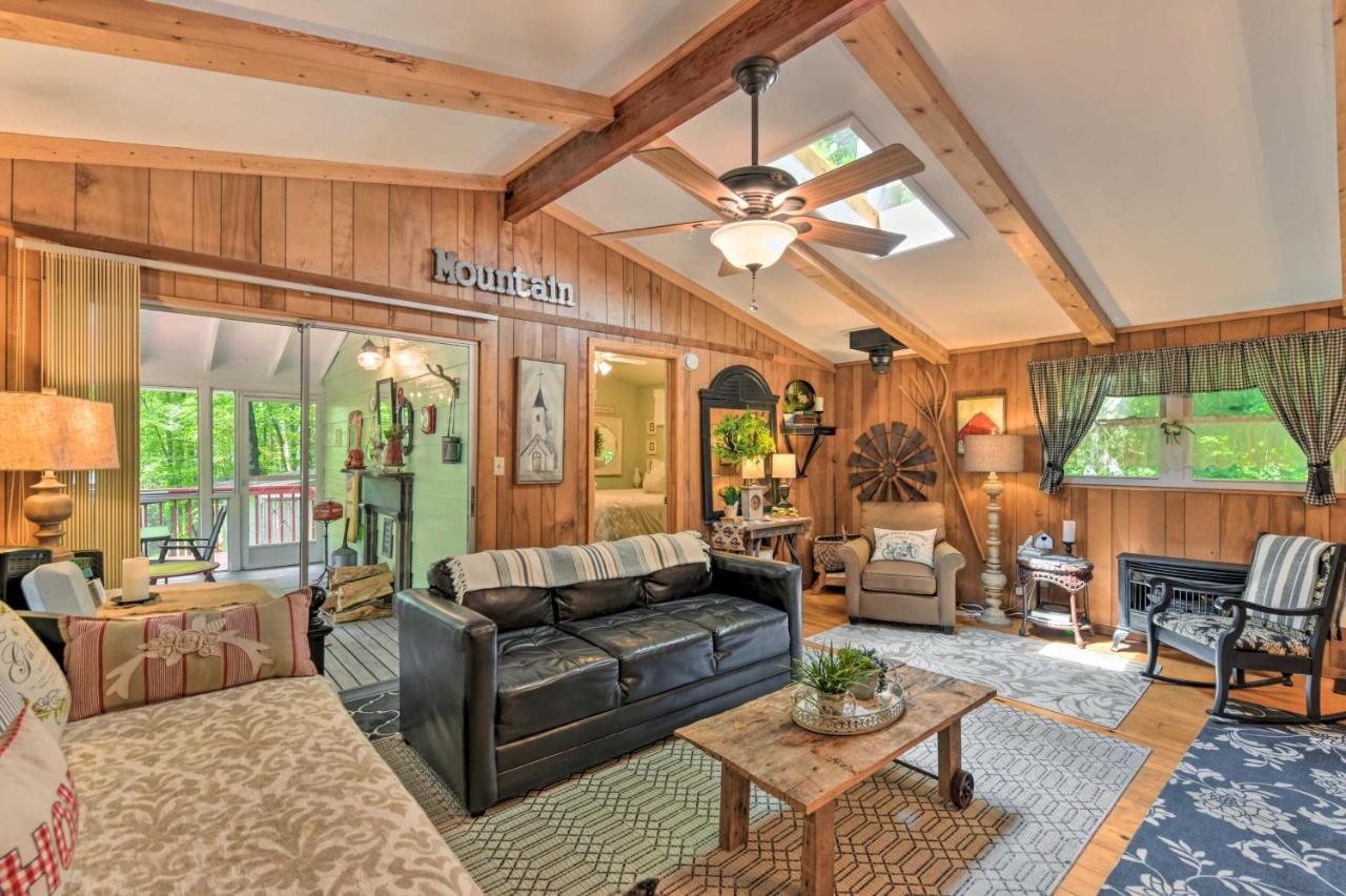 Tranquil Creekside Cottage With Deck And Lanai Franklin Exterior foto